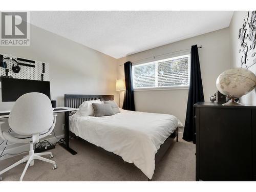 1209 Cypress Place, Port Moody, BC - Indoor Photo Showing Bedroom