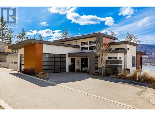 3324 Black Pine Lane, Kelowna, BC - Outdoor With Facade