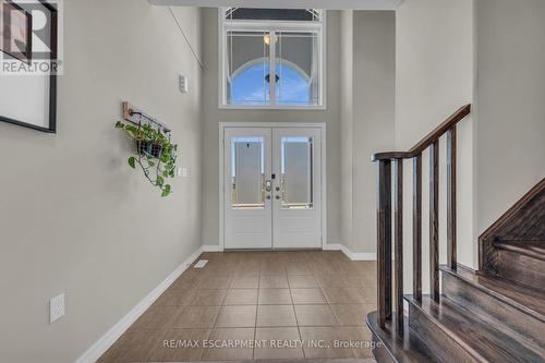 20 Dolomiti Court, Hamilton, ON - Indoor Photo Showing Other Room