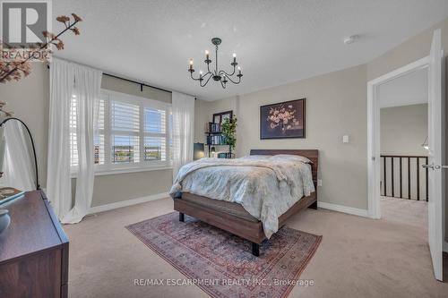 20 Dolomiti Court, Hamilton, ON - Indoor Photo Showing Bedroom