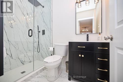 9 Chicory Crescent, St. Catharines (452 - Haig), ON - Indoor Photo Showing Bathroom