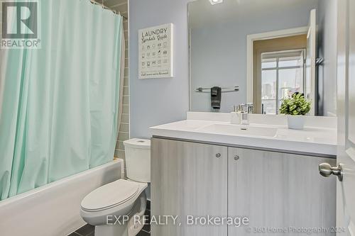 1515 - 105 George Street, Toronto, ON - Indoor Photo Showing Bathroom