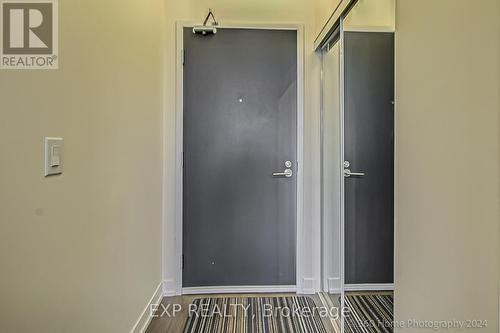 1515 - 105 George Street, Toronto, ON - Indoor Photo Showing Other Room