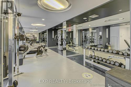 1515 - 105 George Street, Toronto, ON - Indoor Photo Showing Gym Room