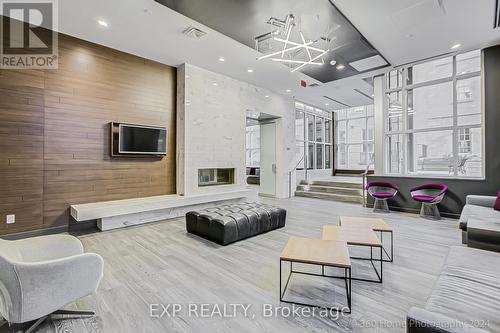 1515 - 105 George Street, Toronto, ON - Indoor