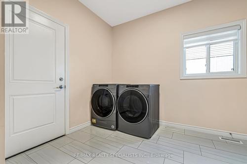 242 Middleton Avenue, London, ON - Indoor Photo Showing Laundry Room