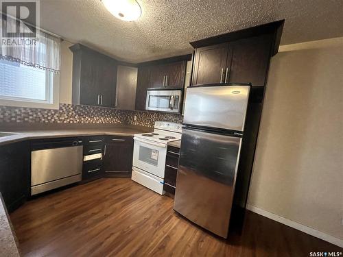 10 125 Froom Crescent, Regina, SK - Indoor Photo Showing Kitchen