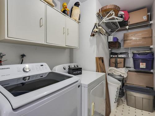 1A 20837 Louie Crescent, Langley, BC - Indoor Photo Showing Laundry Room