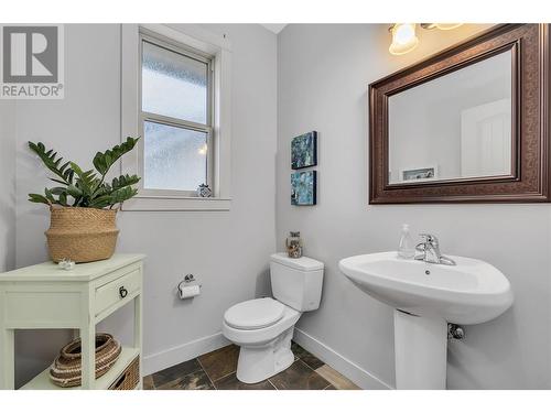 1101 Long Ridge Drive Lot# Lot 64, Kelowna, BC - Indoor Photo Showing Bathroom