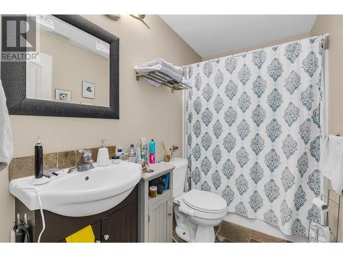 1101 Long Ridge Drive Lot# Lot 64, Kelowna, BC - Indoor Photo Showing Bathroom