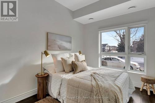 103 - 17 Kay Crescent, Guelph (Guelph South), ON - Indoor Photo Showing Bedroom