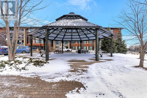 103 - 17 Kay Crescent, Guelph (Guelph South), ON - Outdoor