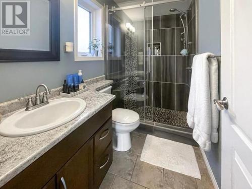 76 Aksala Drive, Whitehorse, YT - Indoor Photo Showing Bathroom