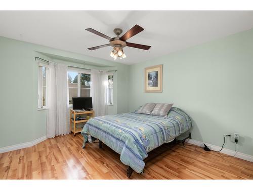 27 2006 Winfield Drive, Abbotsford, BC - Indoor Photo Showing Bedroom