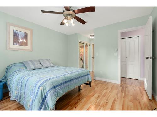 27 2006 Winfield Drive, Abbotsford, BC - Indoor Photo Showing Bedroom