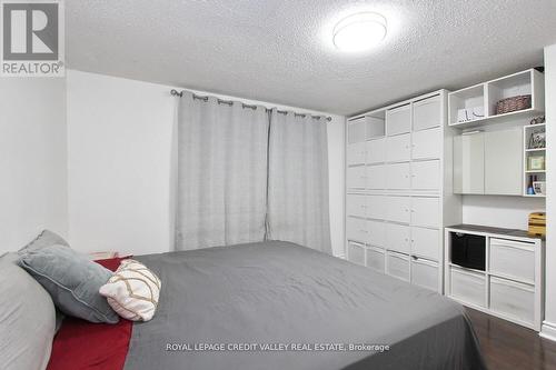 115 Clarence Street, Brampton, ON - Indoor Photo Showing Bedroom