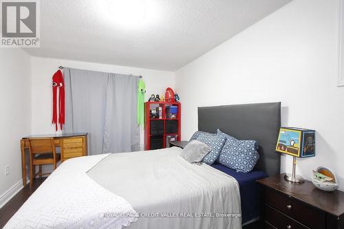 115 Clarence Street, Brampton, ON - Indoor Photo Showing Bedroom