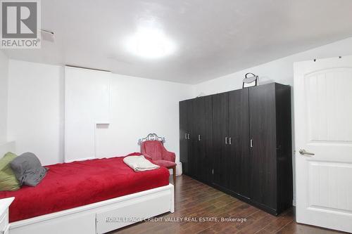 115 Clarence Street, Brampton, ON - Indoor Photo Showing Bedroom