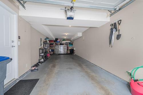 30 15152 62A Avenue, Surrey, BC - Indoor Photo Showing Garage