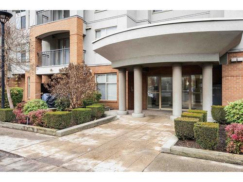 402 33546 Holland Avenue, Abbotsford, BC - Outdoor With Balcony With Facade