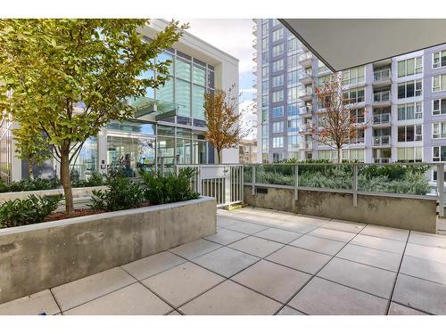 317 13350 Central Avenue, Surrey, BC - Outdoor