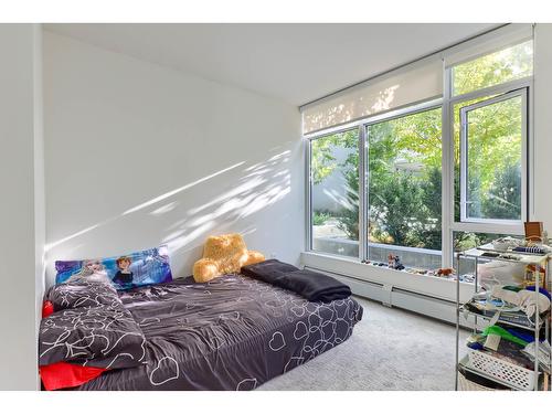 317 13350 Central Avenue, Surrey, BC - Indoor Photo Showing Bedroom