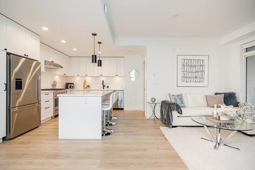 201 2425 166 Street, Surrey, BC - Indoor Photo Showing Kitchen With Upgraded Kitchen