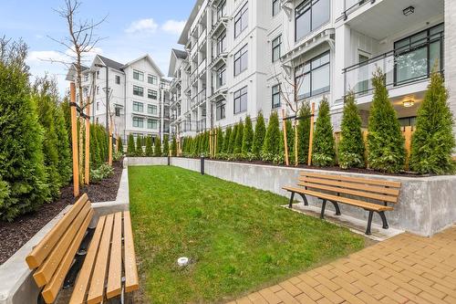 403 3317 148 Street, Surrey, BC - Outdoor With Balcony