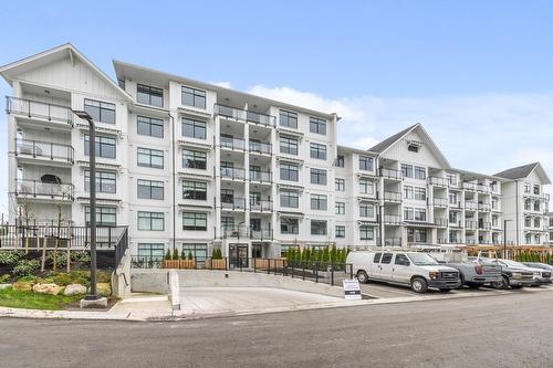 403 3317 148 Street, Surrey, BC - Outdoor With Balcony With Facade