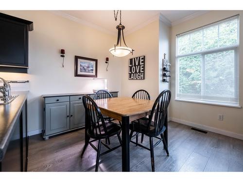 81 14877 58 Avenue, Surrey, BC - Indoor Photo Showing Dining Room