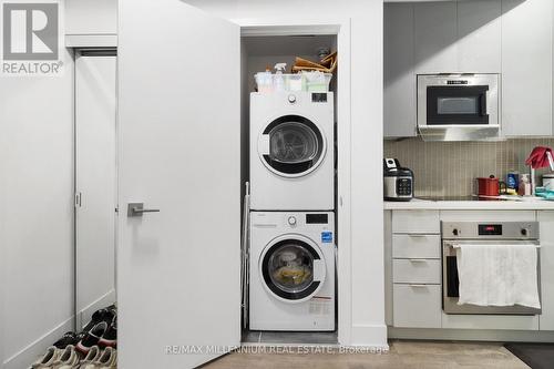 406 - 2908 Highway 7 Road W, Vaughan, ON - Indoor Photo Showing Laundry Room