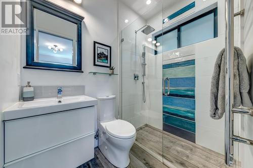 7333 Toni Sailer Lane, Whistler, BC - Indoor Photo Showing Bathroom