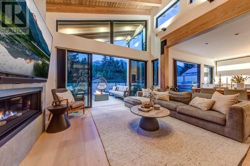 7333 Toni Sailer Lane, Whistler, BC - Indoor Photo Showing Living Room With Fireplace