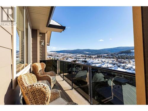 1347 Wilmot Avenue, Kelowna, BC - Outdoor With View With Exterior