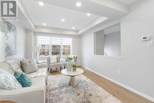 22 Memory Lane, Brampton, ON - Indoor Photo Showing Living Room