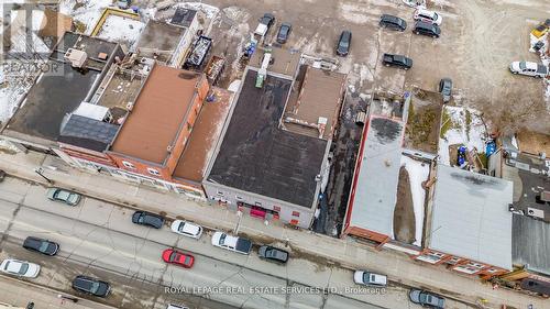 13 Queen Street, Springwater, ON 