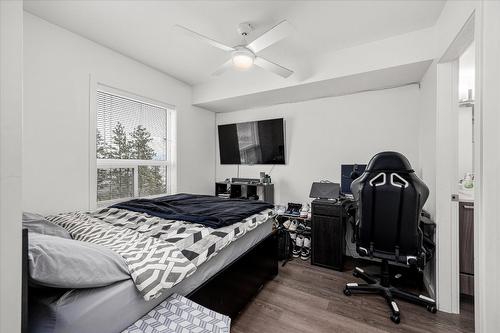 316-881 Academy Way, Kelowna, BC - Indoor Photo Showing Bedroom