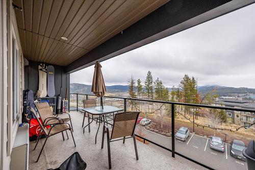 316-881 Academy Way, Kelowna, BC - Outdoor With View With Exterior