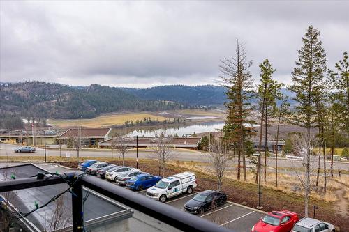 316-881 Academy Way, Kelowna, BC - Outdoor With View