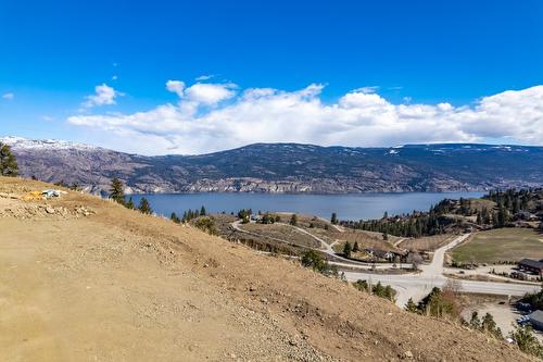 18665 Mckenzie Court, Summerland, BC - Outdoor With Body Of Water With View