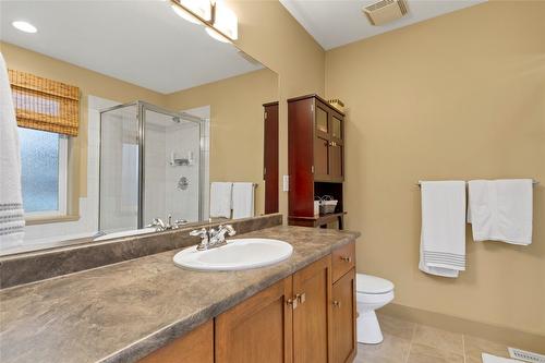 10412 Sherman Drive, Lake Country, BC - Indoor Photo Showing Bathroom