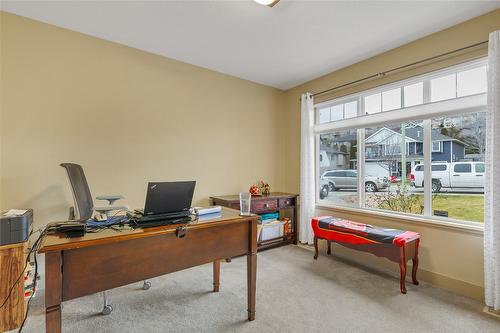 10412 Sherman Drive, Lake Country, BC - Indoor Photo Showing Office