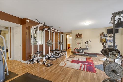 10412 Sherman Drive, Lake Country, BC - Indoor Photo Showing Gym Room