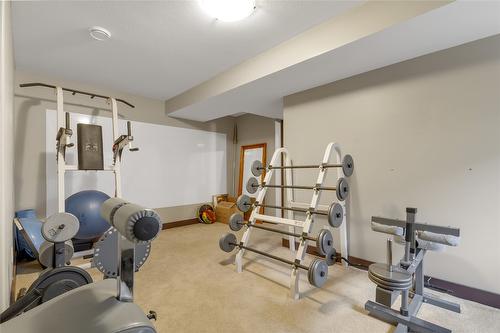 10412 Sherman Drive, Lake Country, BC - Indoor Photo Showing Gym Room