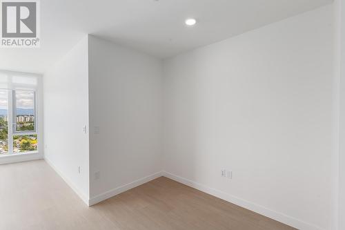 2507 7769 Park Crescent, Burnaby, BC - Indoor Photo Showing Other Room