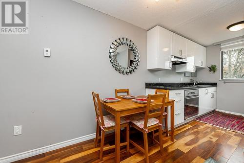 302 1108 Nicola Street, Vancouver, BC - Indoor