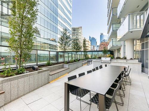 3601 1289 Hornby Street, Vancouver, BC - Outdoor With Exterior