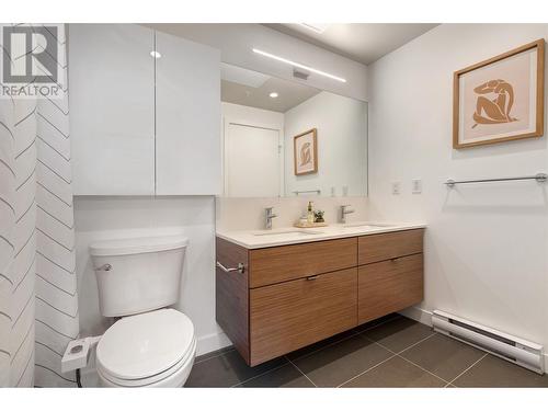 403 2446 Shaughnessy Street, Port Coquitlam, BC - Indoor Photo Showing Bathroom