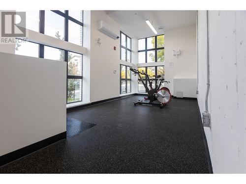 403 2446 Shaughnessy Street, Port Coquitlam, BC - Indoor Photo Showing Gym Room