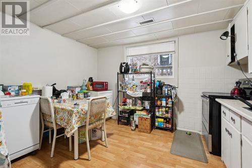 Lower suite: kitchen - 1511 Child Avenue Ne, Calgary, AB - Indoor